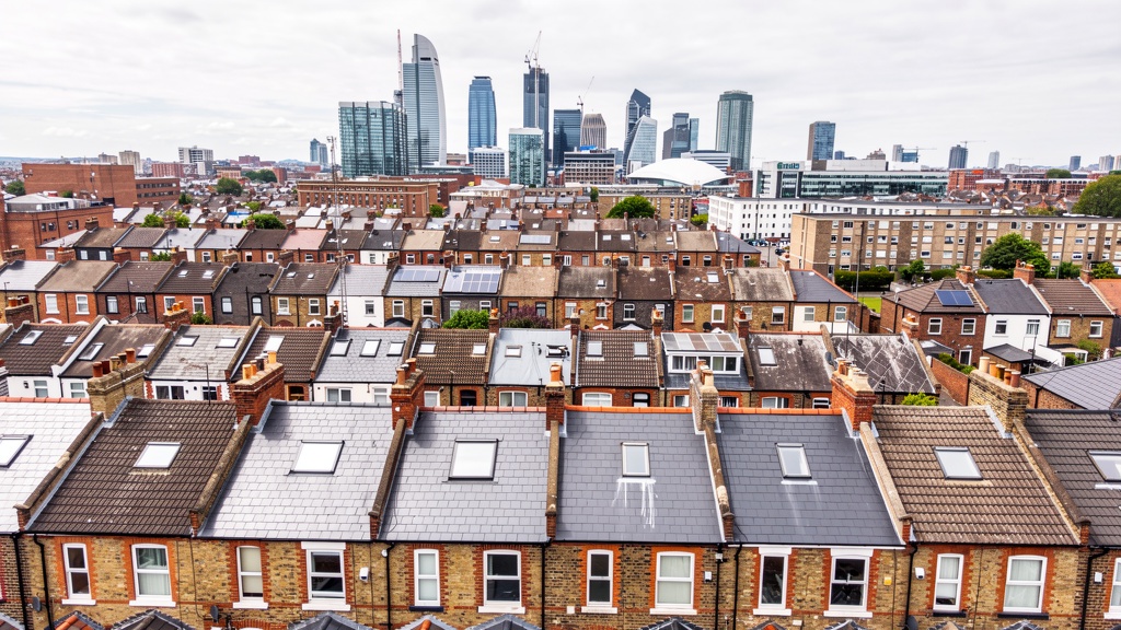 Birmingham Midlands aerial rooftop view – Roof Surveyor London covers independent roof surveys across the Midlands